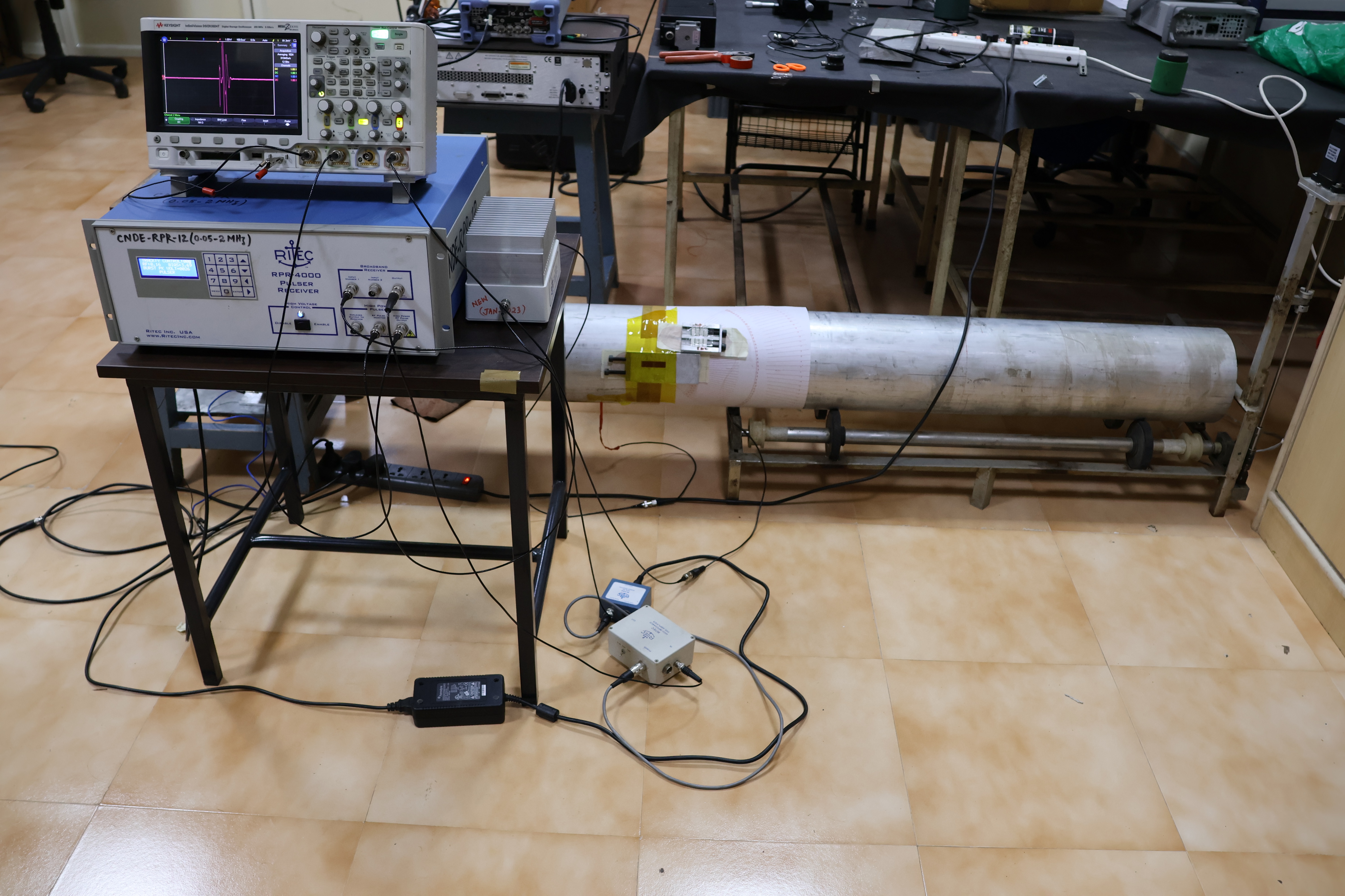 STAGGERED EMAT FOR PIPES